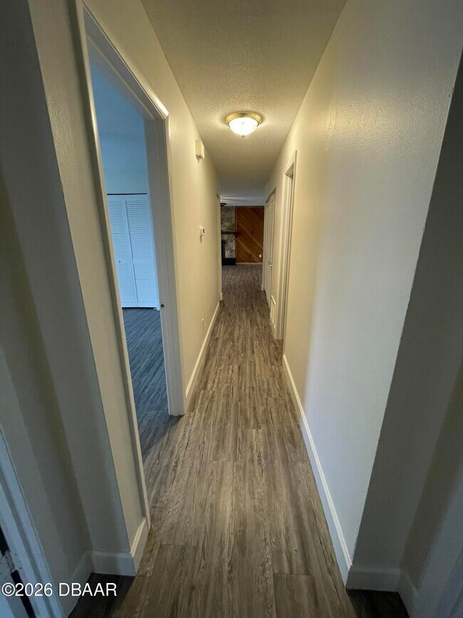 Building Photo - 90 Hickory Hills Cir