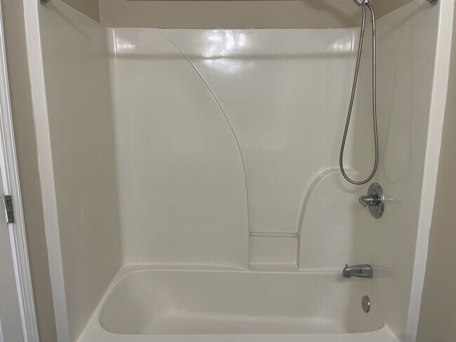 Building Photo - 281 White Water Loop