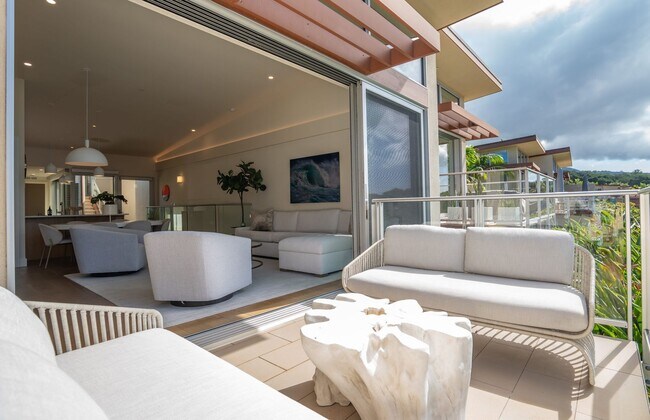 Building Photo - Beautiful Fully Furnished, 3 Bed/3 Bath Makali'i at Wailea Townhome with Infinity Pool