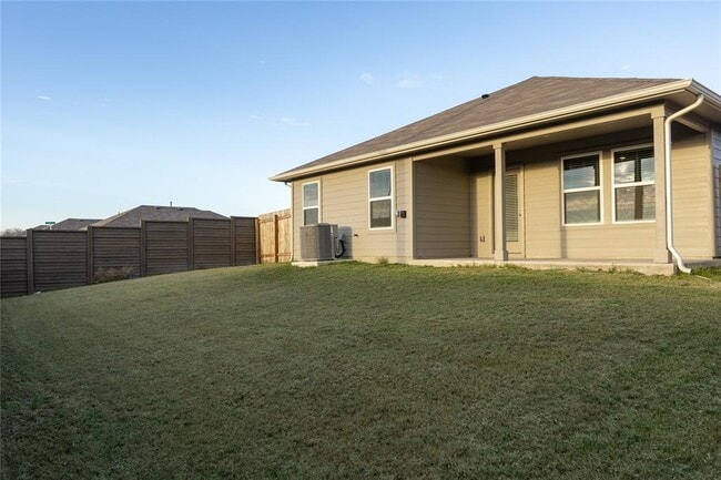 Building Photo - 401 Abbey Ln