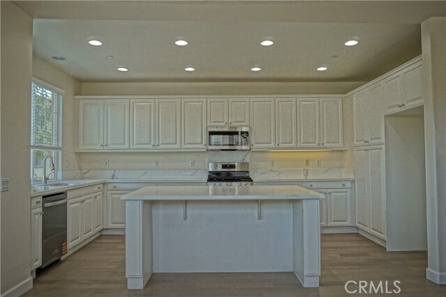 Building Photo - 2099 Owens Dr