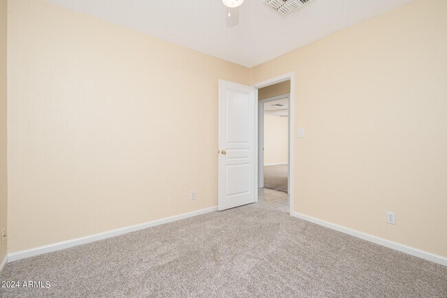 Building Photo - 6610 W McKinley St