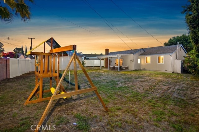 Building Photo - 15607 Fernview St