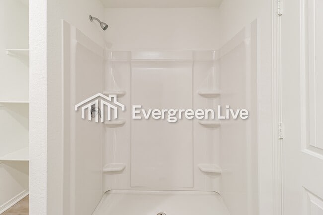 Building Photo - 110 Terrence Dr