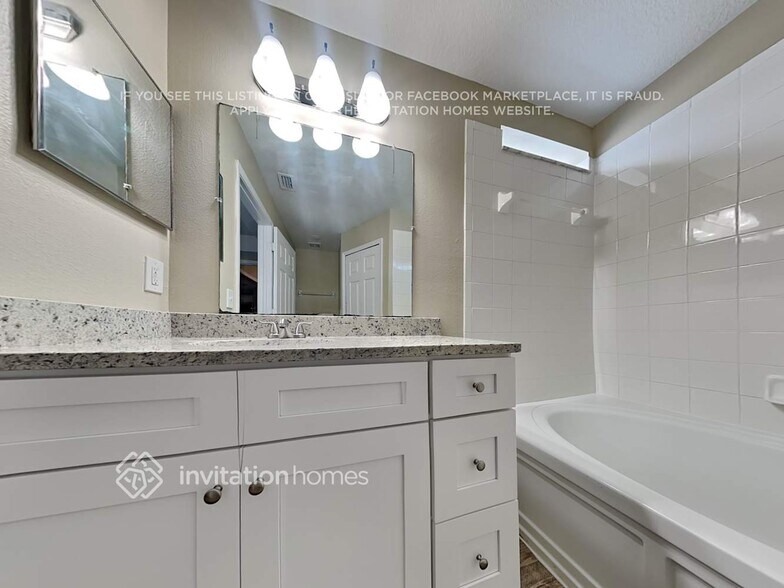 Building Photo - 3307 Summer Island Ct