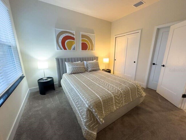 Building Photo - 17422 Serenidad Blvd