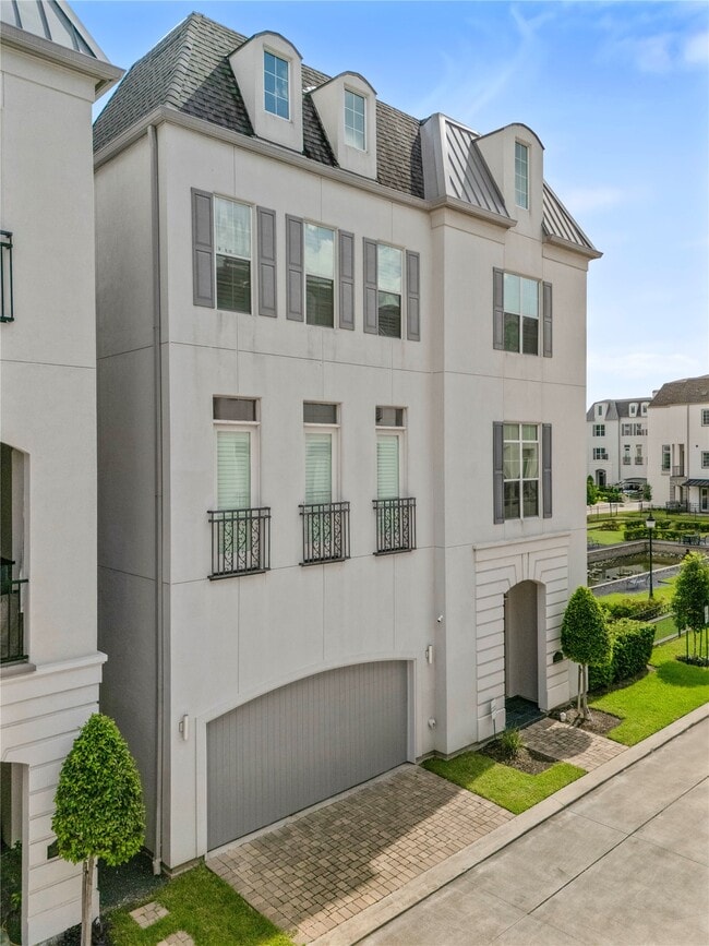 Building Photo - 11107 Savannah Oaks Ln