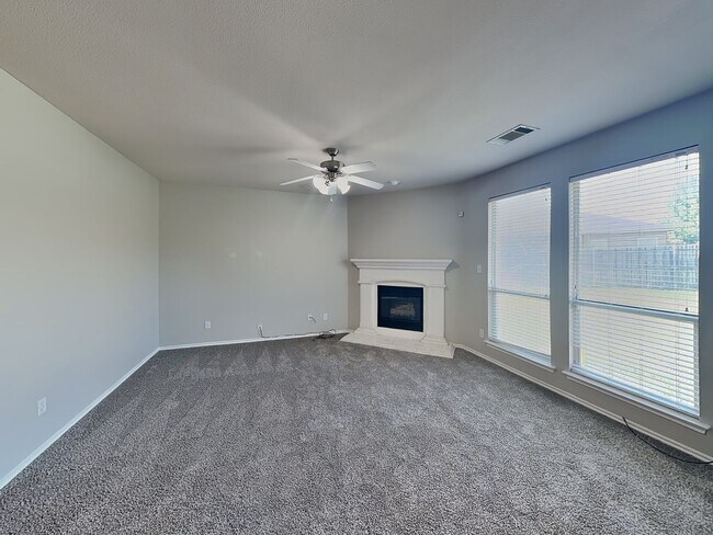 Building Photo - READY NOW! Captivating home on a cul-de-sac in Summer Creek Ranch!