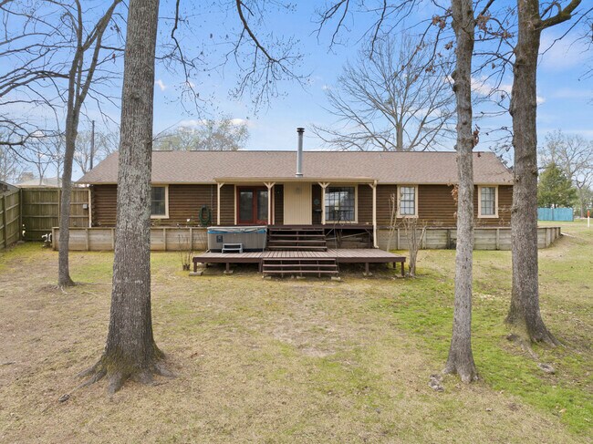 Building Photo - 31 County Rd 2132