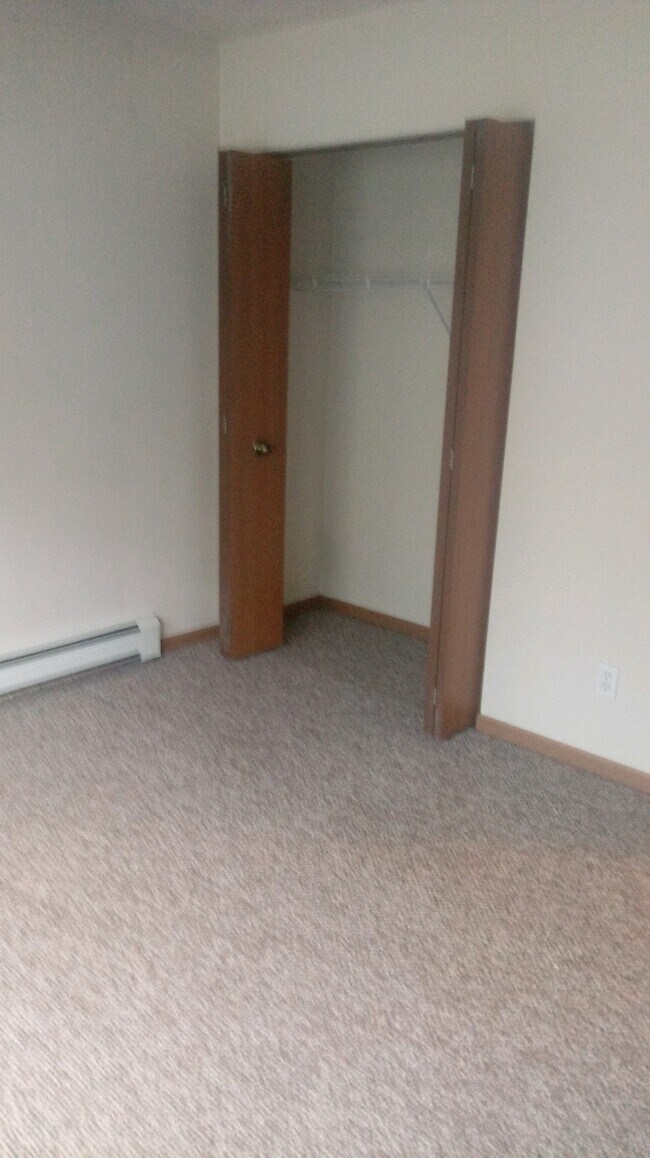 3787 3793 Vale Dr 3787 3793 Vale Dr Traverse City MI 49686