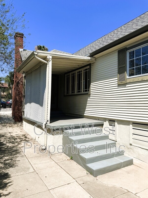 Building Photo - 3761 Herman Ave