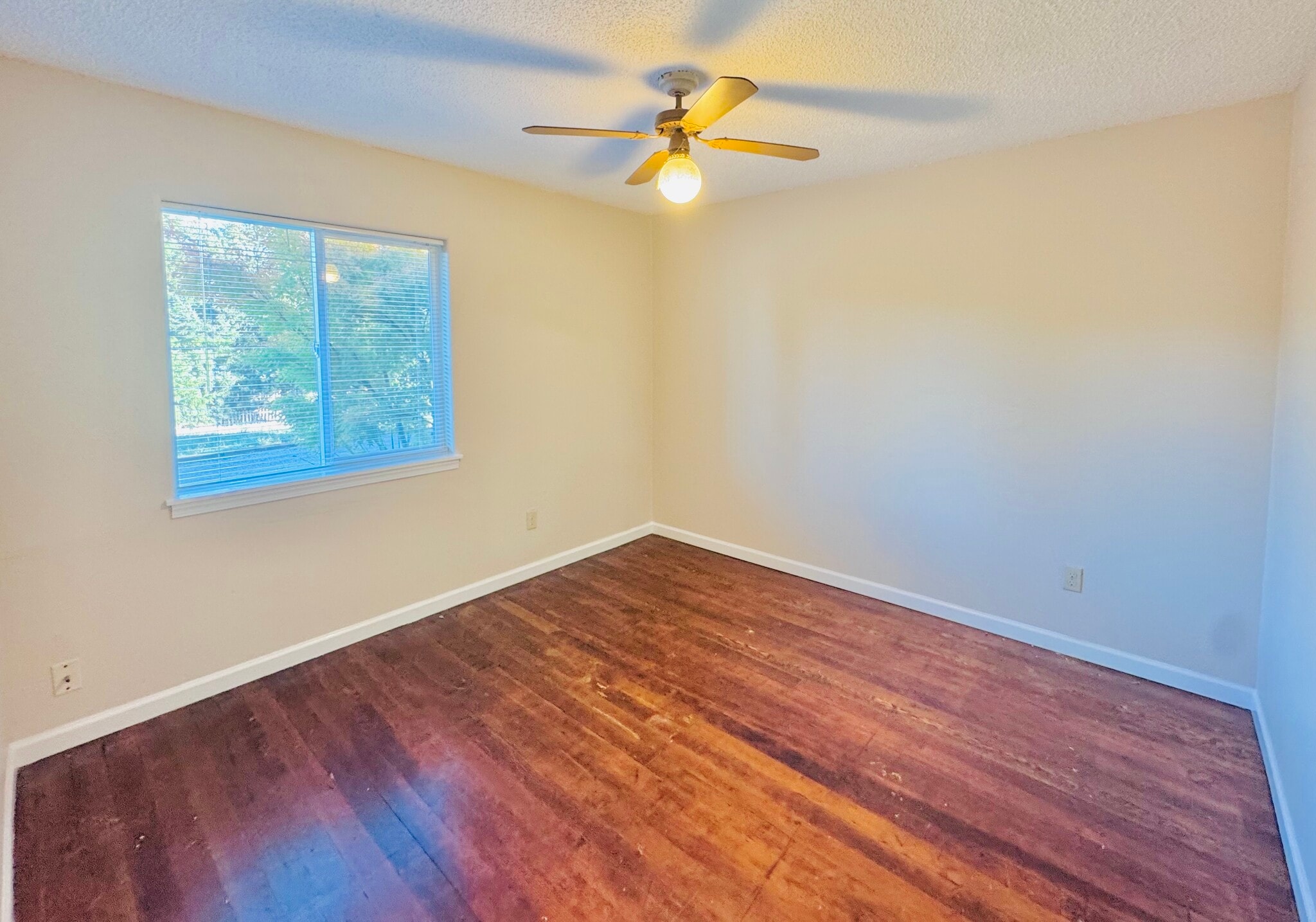 Bedroom - 16670 S Carus Rd