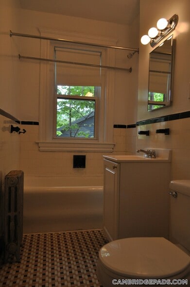 Building Photo - 19 Wendell St