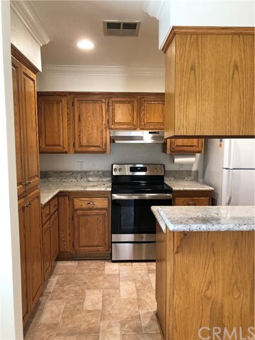 Building Photo - 16392 Calle Castor Cir
