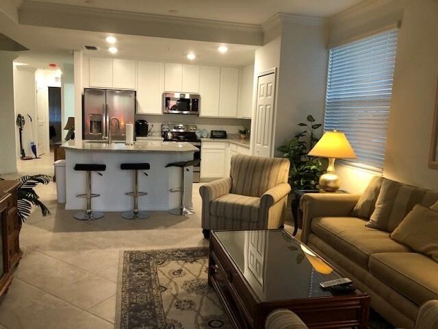 Building Photo - 43050 Greenway Blvd