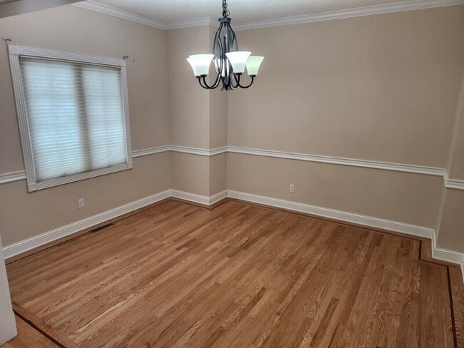 Building Photo - 13500 Sheridan Ave