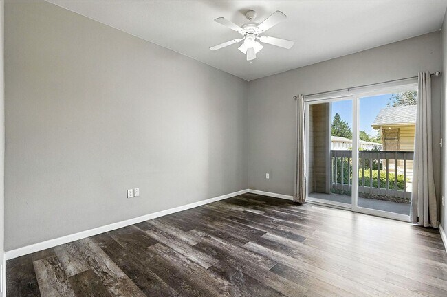 Building Photo - Immaculate Updated 2-Bedroom, 2-Bath Ground-Level Condo in Broomfield  - Miramonte Ranch