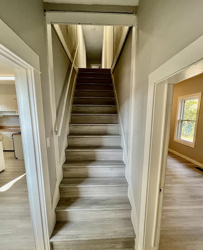 2nd Floor Staircase - 5426 N Oberlin St