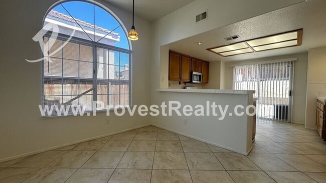 Building Photo - 15473 Cardiff Ln