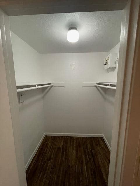 Building Photo - 4562 W Maryland Ave