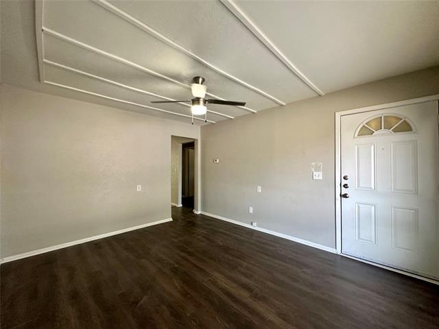 Building Photo - 6404 Waynewood Ct