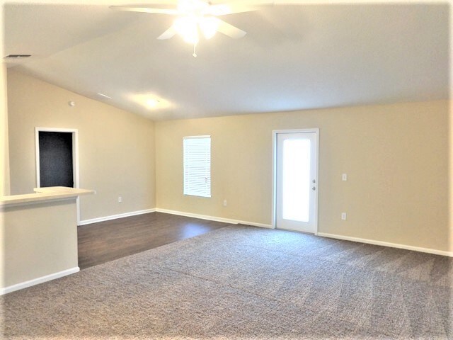 Building Photo - 2842 Taylor Hill Dr