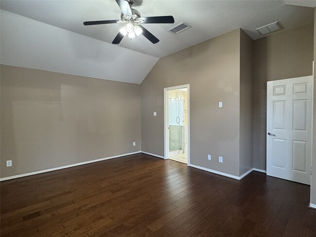 Building Photo - 9903 Edgewood Manor Ct