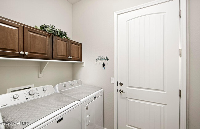 Building Photo - 6323 E Beckett Trl