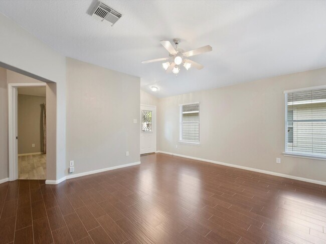 Building Photo - 21639 Falvel Lake Dr