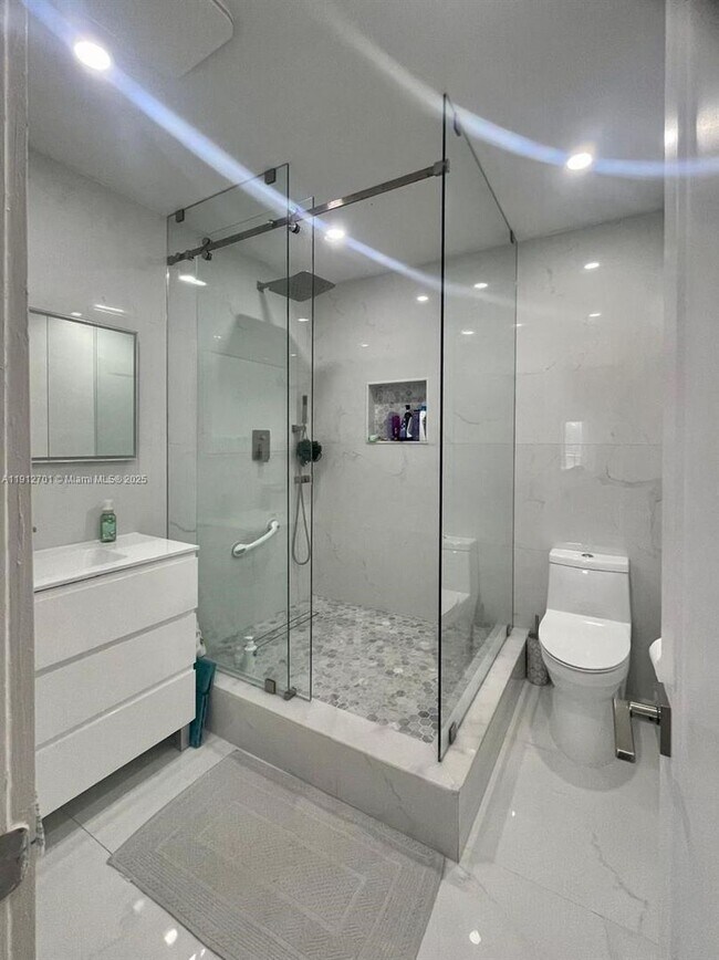 Building Photo - 15465 SW 86th Terrace