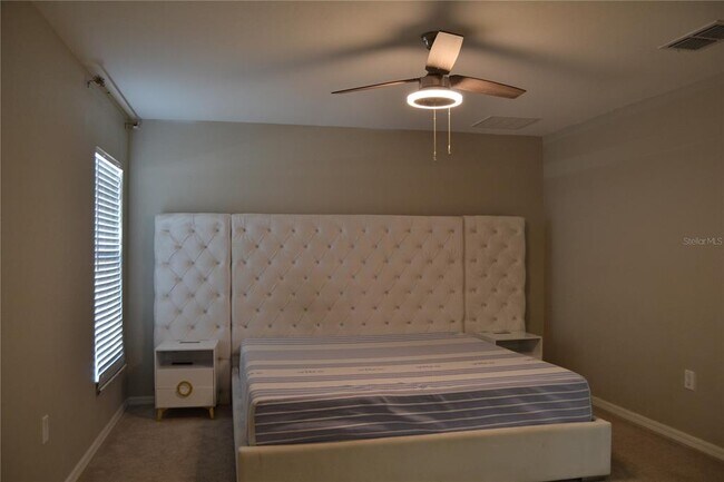 Building Photo - 1071 Condor Dr