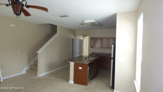 Building Photo - 625 Oakleaf Plantation Pkwy