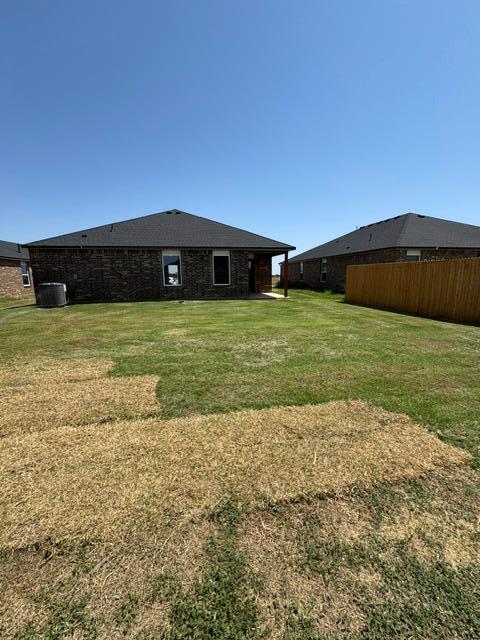 Building Photo - 16217 Maroon Dr
