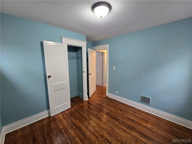 Building Photo - 162 Bickford Ave
