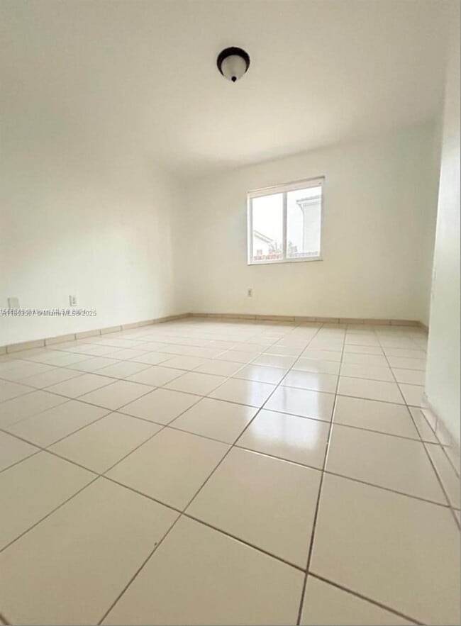 Building Photo - 20749 SW 80th Pl