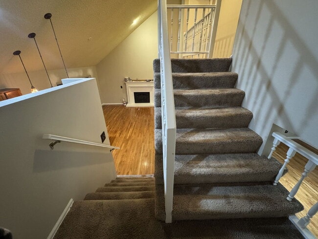 Building Photo - 150 N Carlton St