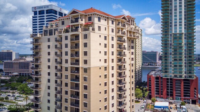 Building Photo - 1478 Riverplace Blvd