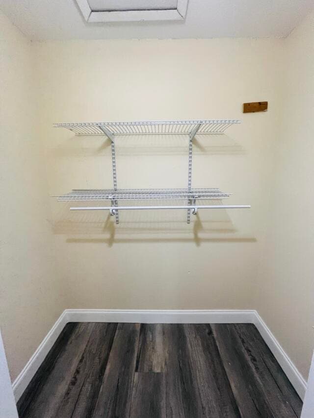 Building Photo - 4195 Sanders Dr