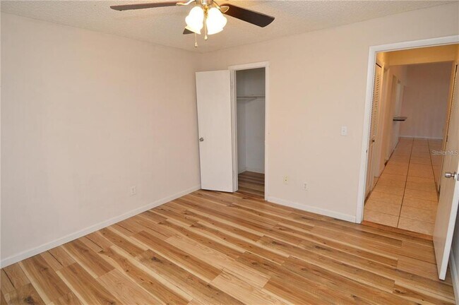 Building Photo - 2904 Lichen Ln