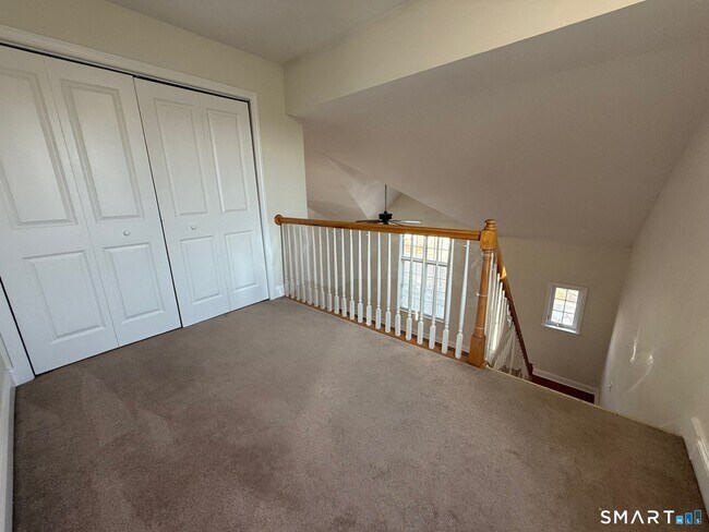 Building Photo - 152 Briar Ln