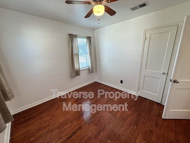 Building Photo - 2645 Canberra Ct