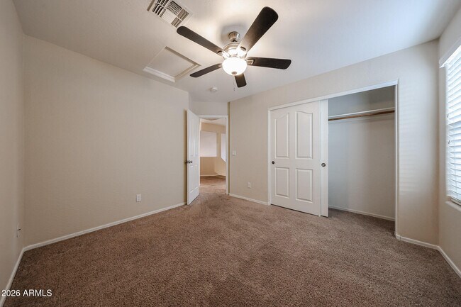 Building Photo - 9043 W Fullam St