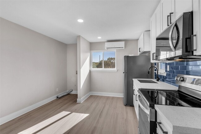 Building Photo - 2919 Avenue K
