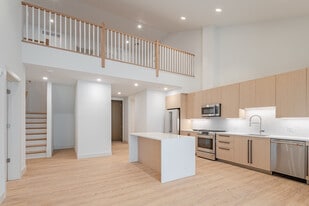 Interior Photo - The 545