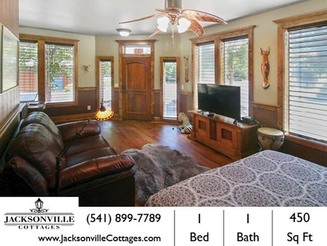 Building Photo - Safari Suite: Cozy, Downtown Jacksonville,...