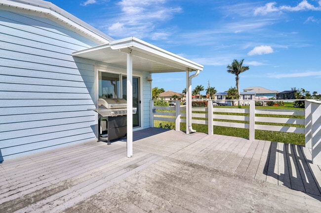 Building Photo - 4730 Almar Dr