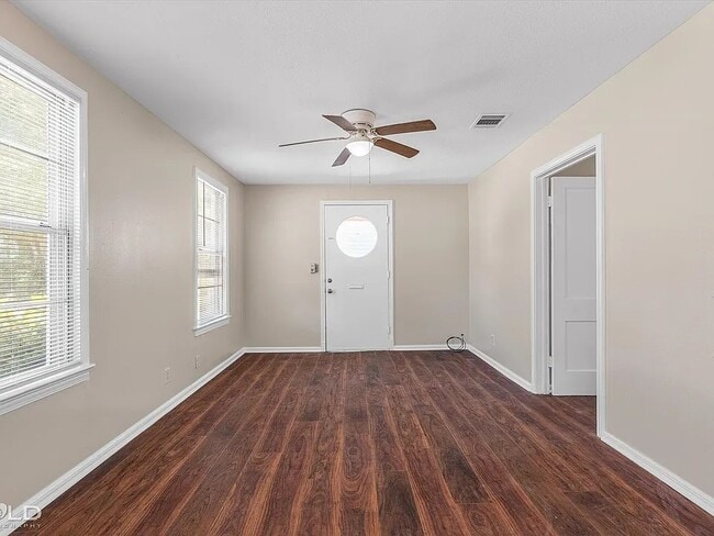 Building Photo - 1439 Belwood St