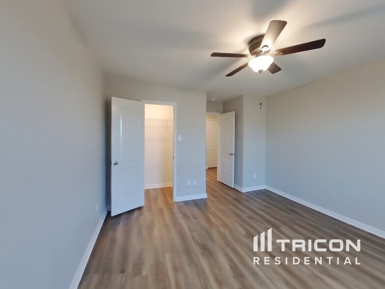 Building Photo - 3109 Chillingham Dr