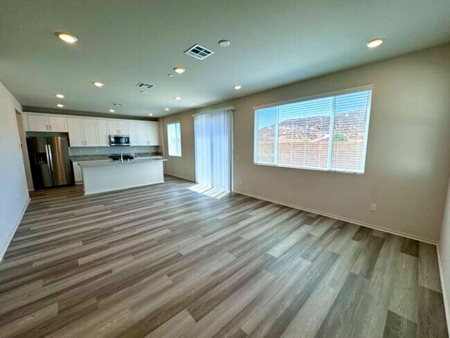 Building Photo - 31799 Woodbank Wy