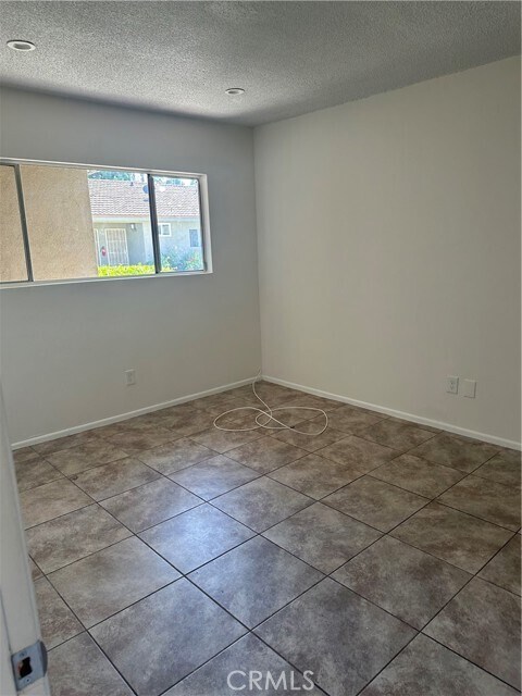 Building Photo - 1174 S Belhaven St